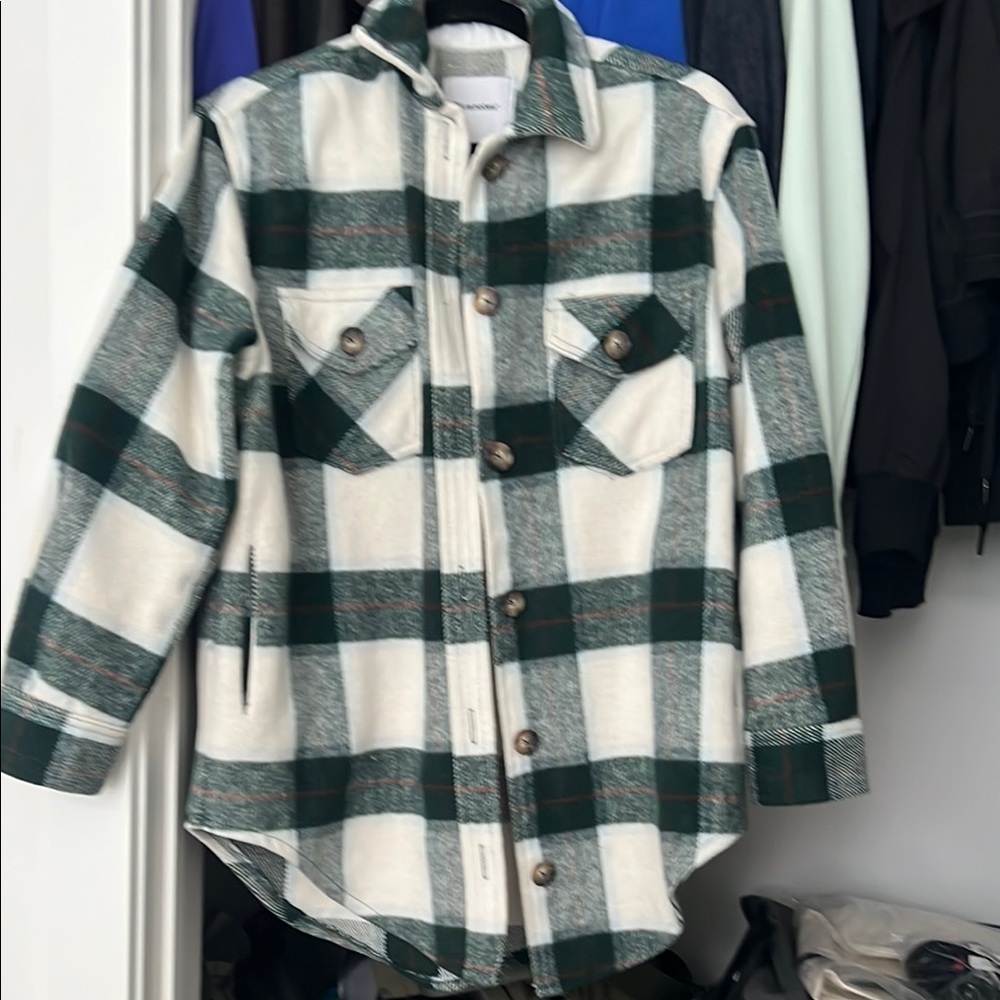 Oversized Green and White Plaid Button-Up Shirt